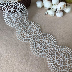 Exquisite Venice Lace Trim In White, Bridal Trim, Wedding Gown Fabric Trims, Jewelry Lace 2.6&quot; Wide