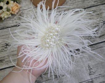 Beautiful Flower Feather Applique, Pearl Beaded Soft Furry  display picture 2