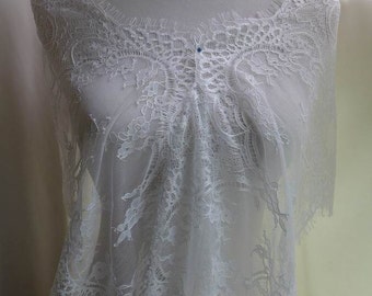 11.4" wide off white scalloped floral lace chantilly lace trim for wedding, shawls, gown, costumes