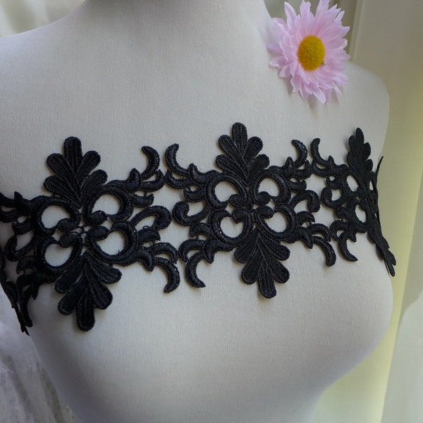 Retro style venice lace black scalloped hollowed lace trim for black bridal, applique, sashes, costumes design