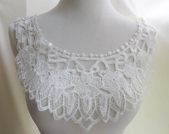 White Lace Collar Applique for Bridal Accessories, Victorian, Jewelry Supply, Costume Design