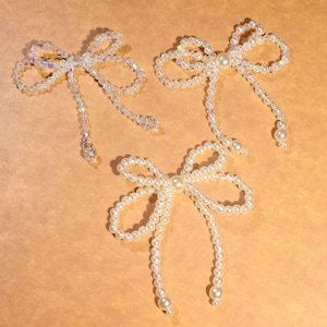 Pretty Crystal Pearl Bow Tie Applique Sewing Supplies, Bling Bling Beaded Bow Tie Patch for Hair Accessories, Shoes Hats Bags Socks Decor