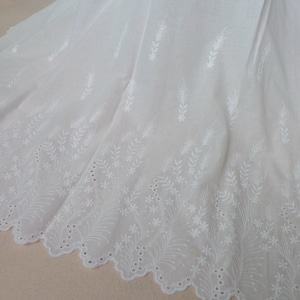 Unique Off White Floral Embroidery Cotton Fabric, Eyelet Edge Trim Cotton Lace Fabric For Sewing Supplies, Costume Design, Curtains