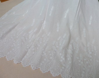 Unique Off White Floral Embroidery Cotton Fabric, Eyelet Edge Trim Cotton Lace Fabric For Sewing Supplies, Costume Design, Curtains