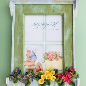 Stunning frame for 4” x 6” photo. Lady Jayne Ltd, circa 2002. Beautiful ceramic window box with primroses, as new and in original box.