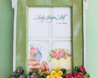 Stunning frame for 4” x 6” photo. Lady Jayne Ltd, circa 2002. Beautiful ceramic window box with primroses, as new and in original box.