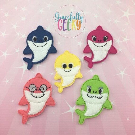 baby shark finger puppets