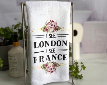 Funny "I See London" Hand Towel: Bathroom Decor