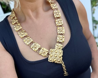 Extremely Rare 1980s Chanel gold toned chain necklace & belt