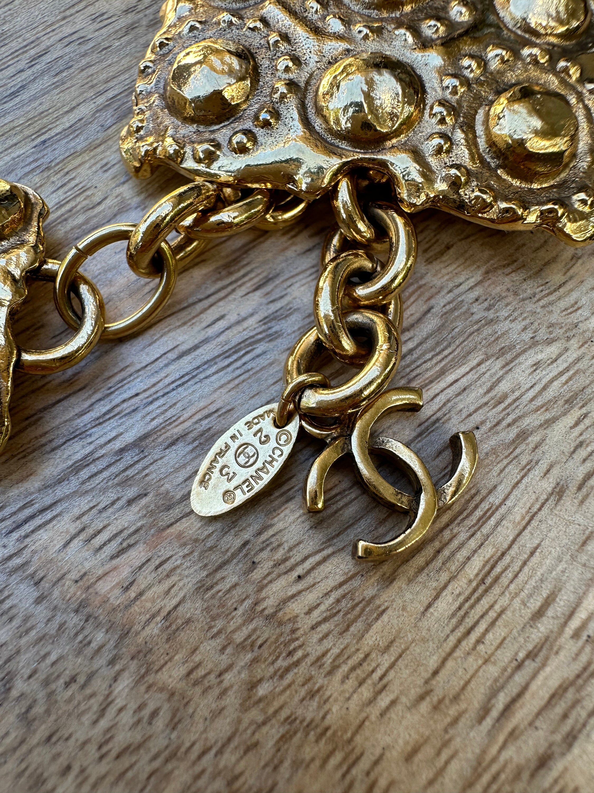 AUTH CHANEL Vintage 1980’s Chain Belt/necklace CHANEL Vintage Belt Leather and Gold Link Chain Iconic CC  main image 2