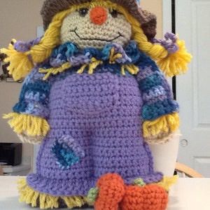 Tutorial de padrão de brinquedo de crochê espantalho, espantalho amigurumi, boneco espantalho, download instantâneo em formato pdf