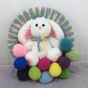 Easter Bunny Wreath Tutorial - Bunny Pattern - Rabbit - Easter eggs - wreath - home decor - door wreath -  pdf