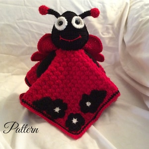 Ladybug Lovey Security Blanket , Crochet Pattern , lovey blanket , huggy buddy , tutorial , instant download pdf pattern