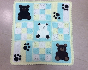Molde de crochê para manta de bebê em PDF - aplique de ursinhos de pelúcia e patas de urso - tutorial de manta de ursinho de pelúcia - molde de manta de bebê