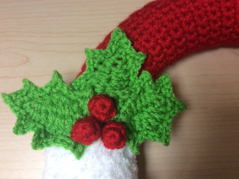 Crochet Santa Wreath Tutorial Santa Decoration Winter Wreath crochet pattern pdf image 3