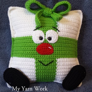 Whimsical Christmas Present Pillow - Crochet Cushion Tutorial - Instant Download PDF Pattern