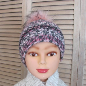 Knitted Beanie for teen to adult. Hat for cold weather. With faux fur pom pom.