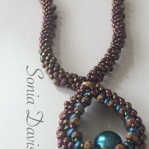 KUMI-PENDANT NECKLACE Tutorial, Kumihimo Beaded Pendant Necklace with super duos