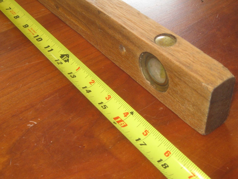 Wooden Level Mid Century Tools FREE SHIPPING!! 18 Inch Level Carpenters Level
