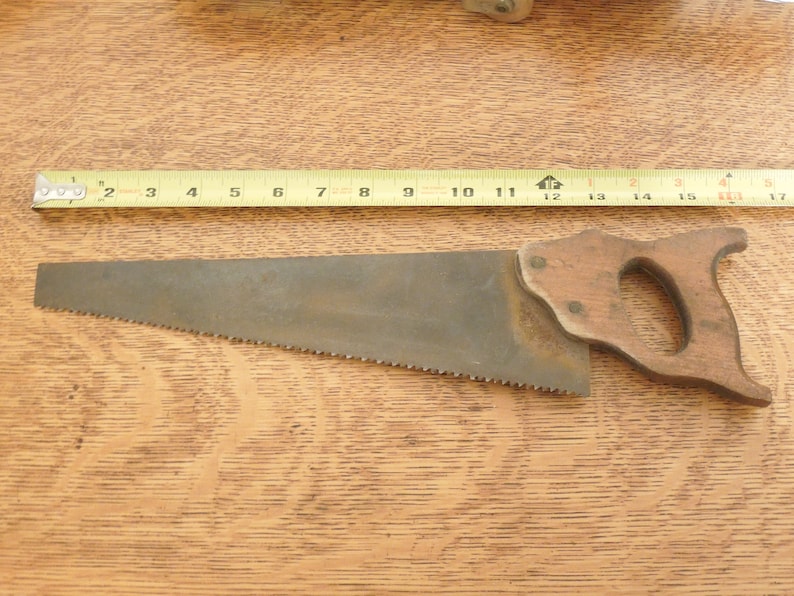 Vintage Short Woodworking Hand Saw 16 Inch Cross Cut Saw Child #39 s Tool Vintage Short Woodworking Hand Saw 16 Inch Cross Cut Saw Child #39 s Tool