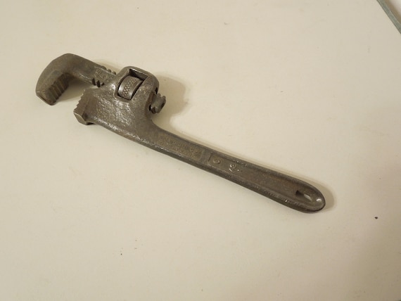 6 inch pipe sale wrench