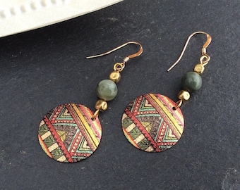 Gold Tribal Earrings UK. Green and Brass, Moroccan Style Disc Earrings, with a Zendoodle Art Pattern. Mandala Art Inspired Jewellery.