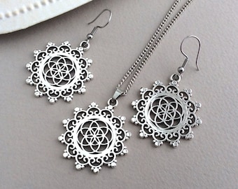 Antique Silver Mandala Necklace Set, Mandala Earrings, Silver Mandalas, Chain, Boho Necklace, Pilates, Zen, Filigree Pendant, Matching Set