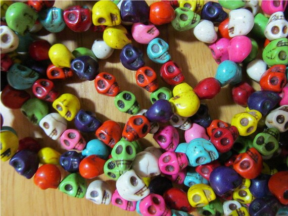 1 Strand of 40 Multi-colored Howlite Skull Beads 9x7mmPH Turq-G140-12-C