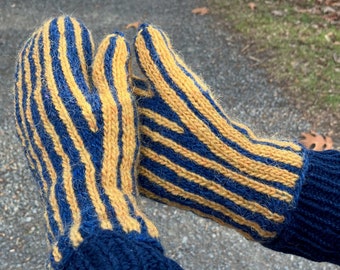 Mitten Knitting Pattern pdf,  stranded knit mittens, womens knit pattern, mens knit, kids mittens pattern, lettlopi, Thumbs Up Mittens