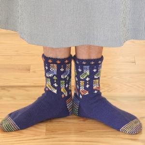 Sock Knitting Pattern, PDF, Stranded Knitting Sock Pattern, Colorwork Knit Sock Pattern, Sock Pattern, Sock Lover&#39;s Socks Knitting Pattern