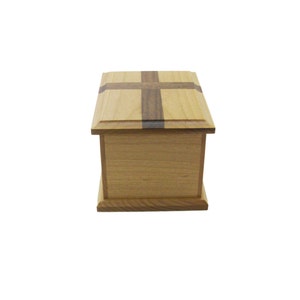 Medium alder cremation urn with walnut cross