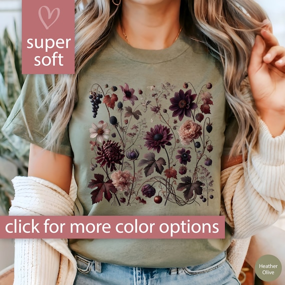 Pressed Flower Shirt, Fall Tshirt Gift for Her, Flower T Shirt for Women, Fall T-Shirt, Mothers Day Shirt, Wildflower Tee Wild Flower Shirt