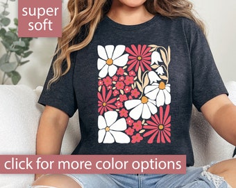 Boho Flower Shirt Gift for Her, Retro Floral Tshirt for Women, Cute Wildflower T Shirt, Flower T-Shirt Mothers Day Gift for Mom, Flower Tee