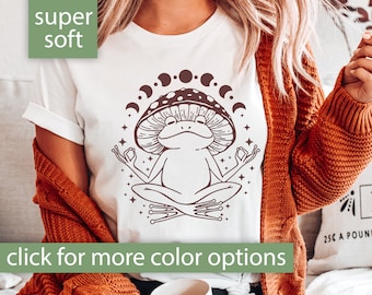 Frog and Mushroom Botanical Shirt for Women, Mushroom T Shirt, Nature Shirt, Magic Mushroom T Shirt, Mushroom Clothing, Hippie Frog Shirt