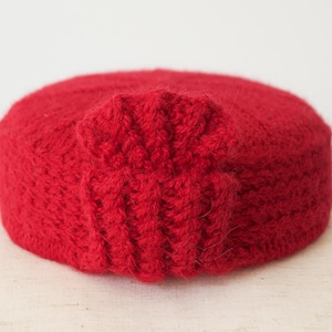 SAMPLE SALE - Knitted Pillbox Hat, Red knit hat, Red Pillbox Hat, Gift for Her