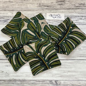 MONSTERA van Rifle Paper Co! Gewatteerde stoffen onderzetters! Perfect cadeau voor collega. Bruidsfeest. Verjaardag. Leraar. Inwijdingsfeest. Beheerder