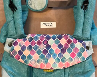 LILLEBABY DROOL BIB only. Lillebaby Complete Series. Reversible. Lillebaby Pursuit. Complete. Embossed. Airflow. All Seasons. Organic. Woven