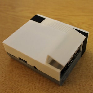 3D Printed NES Nintendo Raspberry Pi 2/3B retropie case image 3