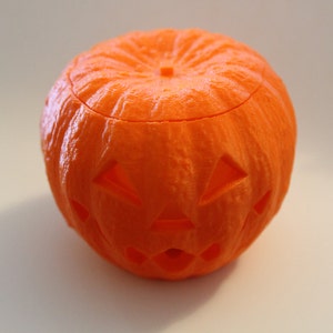 3D Printed pumpkin with flickering LED candle effect light image 3