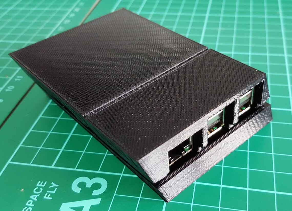 3D Printed Playstation 4 inspired Raspberry Pi 2/3B/4B | Etsy