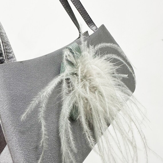 Grey Y2K feather puff evening bag. - image 3