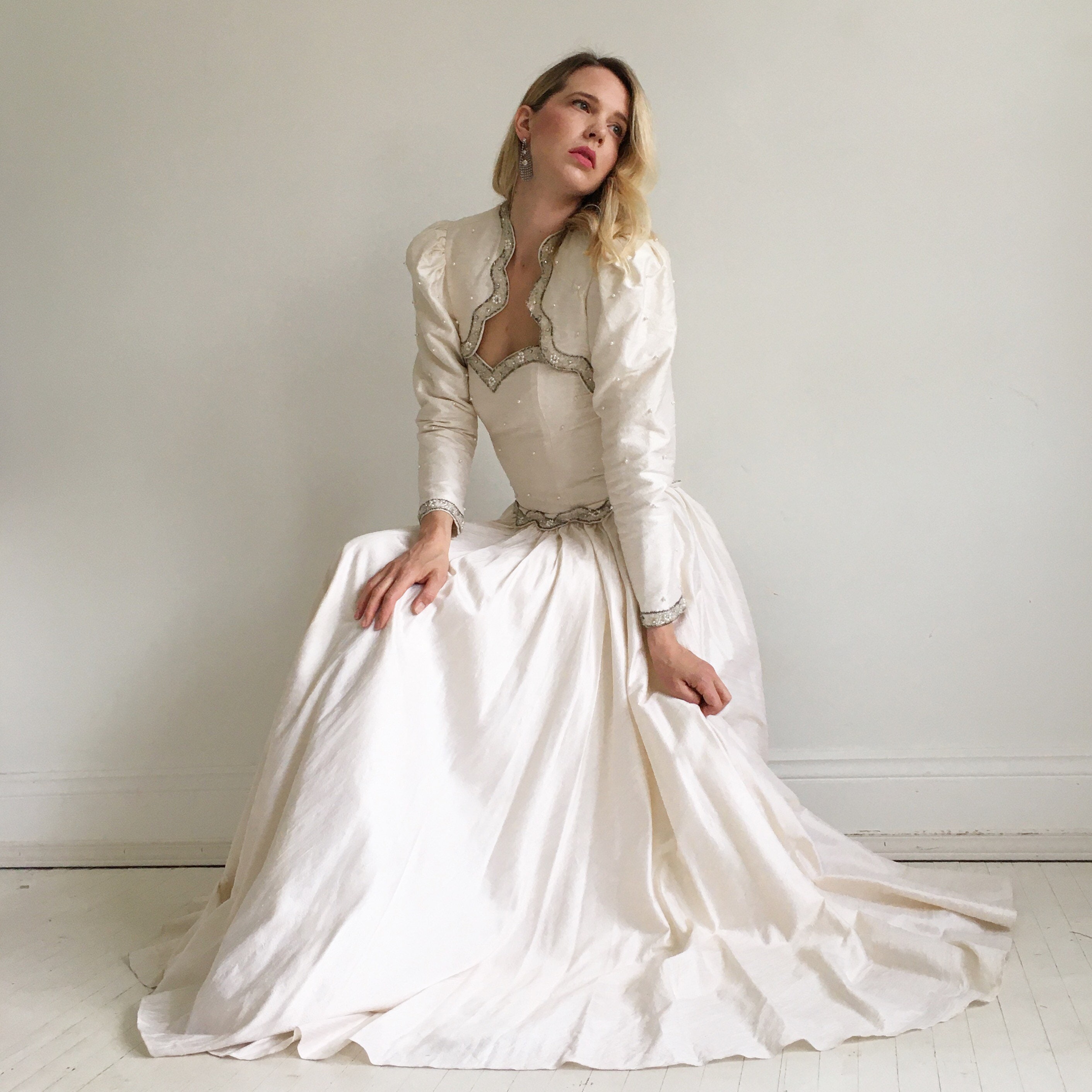White chocolate wedding dress cheap