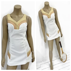 1970&#39;s Topher Tennis chic taupe tennis dress. Made in Canada. Size S.
