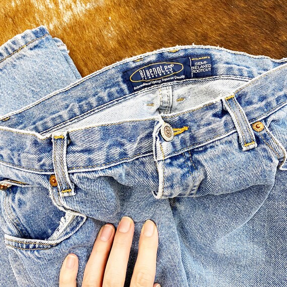 Waist Relaxed Taper Mom Jeans 