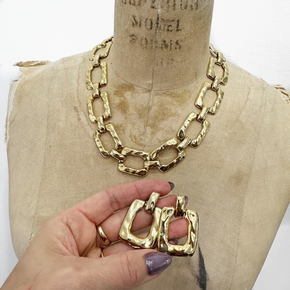 Chic gold rectangular chain link necklace and ear… - image 1