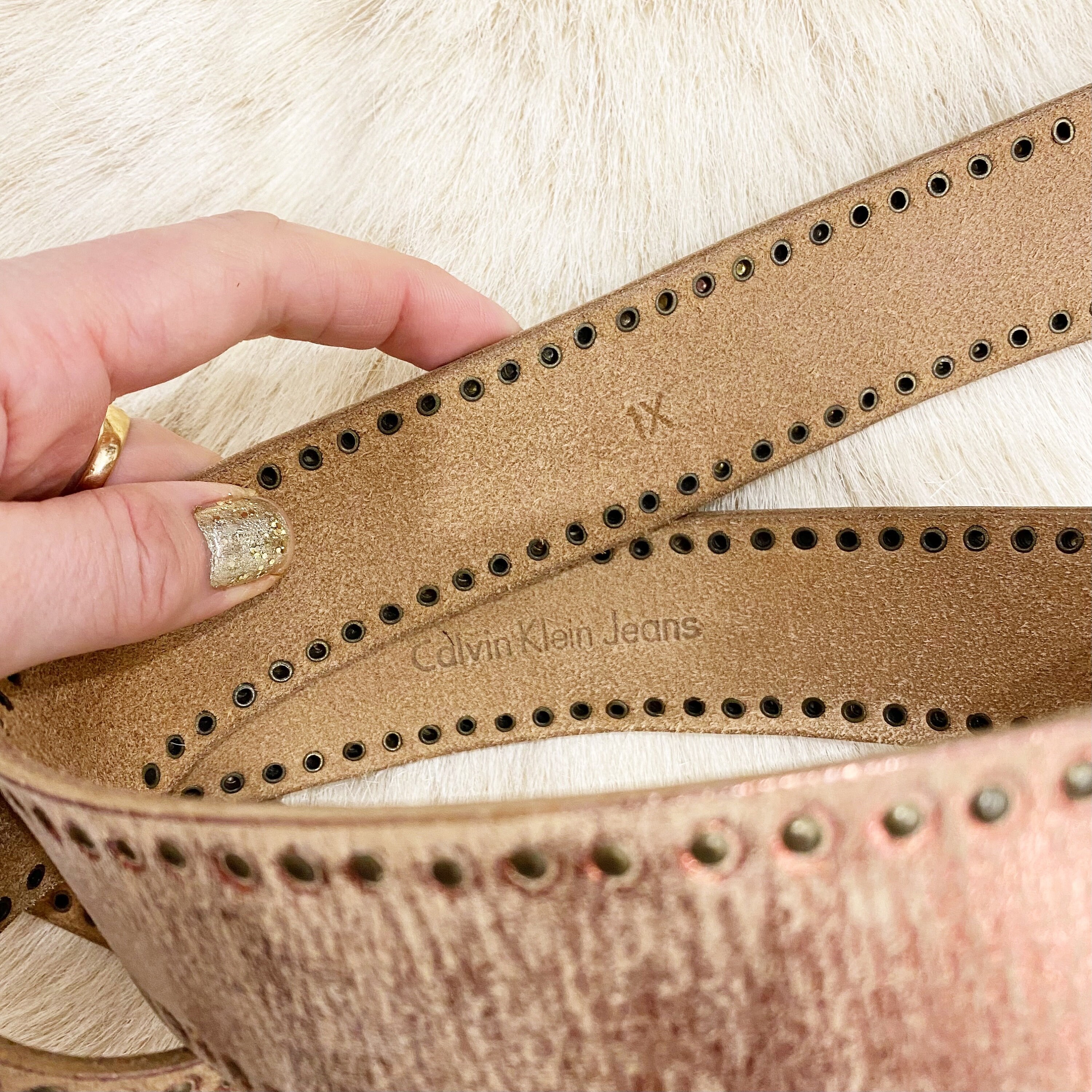 Vintage Genuine Calvin Klein Jeans Brown Genuine Leather Studded Belt Large SOLD Calvin Klein Studded Bronze Belt – Small → Hotbox Vintage main image 4