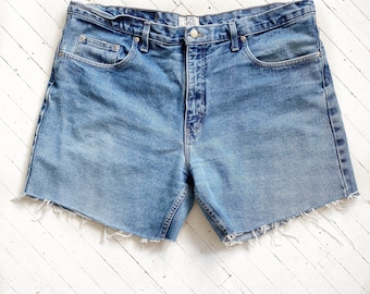 plus size shorts canada