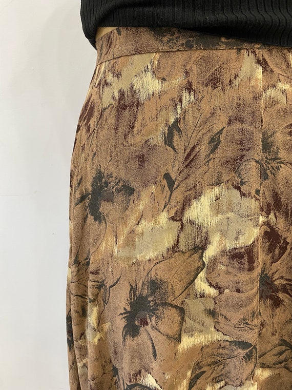 Lovely neutral abstract floral viscose maxi skirt… - image 3