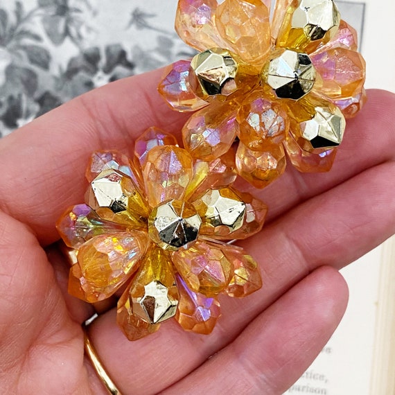 Fun 1960's gold and peach cluster clip ons. - image 3