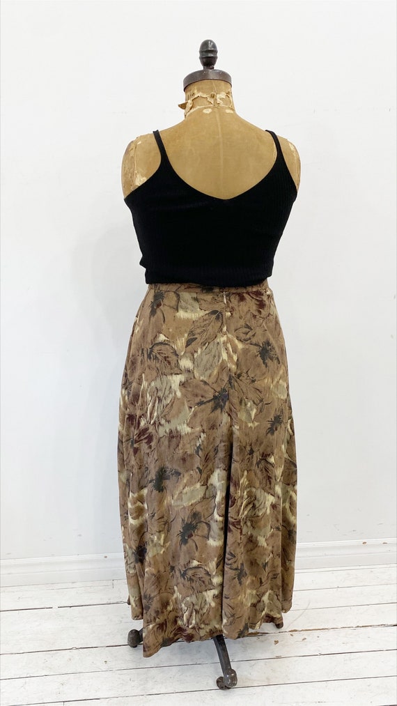 Lovely neutral abstract floral viscose maxi skirt… - image 6